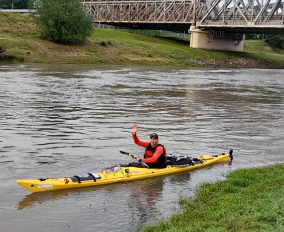 1200 kilometrów samotnie z wiosłem. Ekstremalna wyprawa dla 9-letniego Jasia