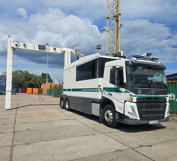 Nowy skaner RTG na wyposaeniu morskiego przejcia granicznego w winoujciu