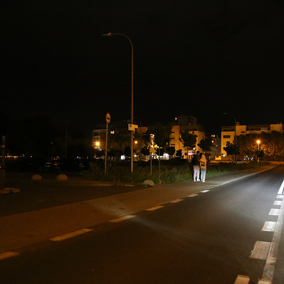 Miasto rozwaa przywrcenie penego owietlenia. Powodem akty wandalizmu