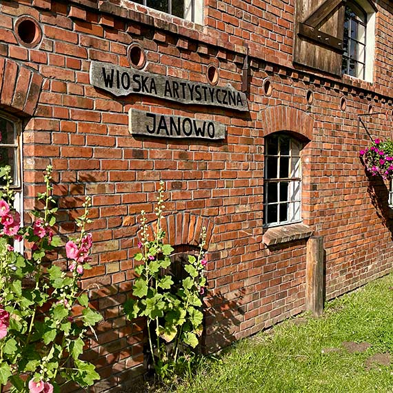 Kulturalne wakacje. Pmetek Wioski Artystycznej Janowo