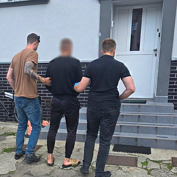 Papierosy bez znakw polskiej akcyzy zabezpieczone przez winoujskich policjantw!