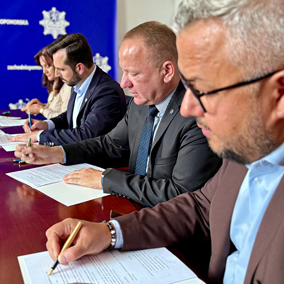 Bdzie nowa siedziba winoujskich policjantw - ruszyy dziaania przy budowie Komendy Miejskiej Policji w winoujciu przy ul. Karsiborskiej