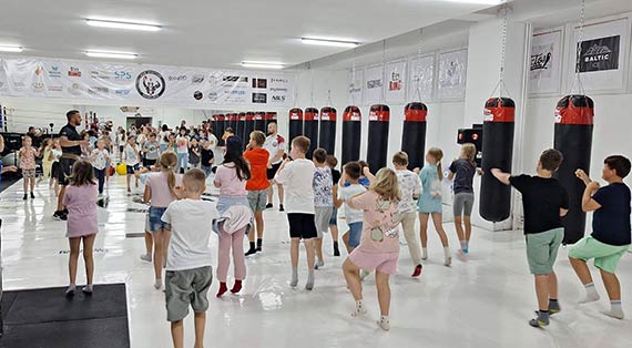 Wakacje pene przygd! Jak pkolonie w winoujciu zmieniy lato 237 dzieci