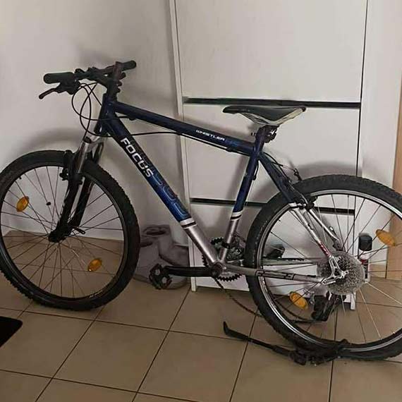 Uwaga, skradziono rower na promenadzie! Waciciel prosi o pomoc
