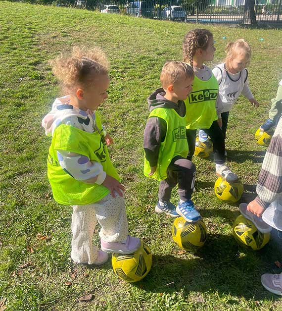 Piłkarska podróż w kosmos z KS PRAWOBRZEŻE!