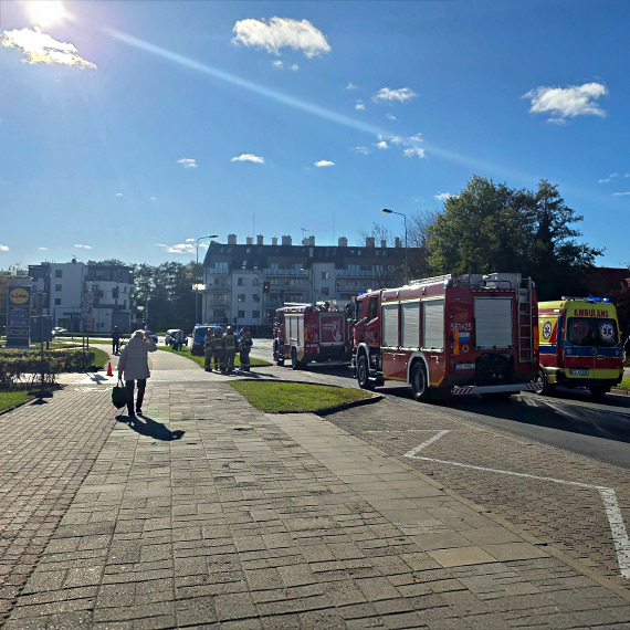 Hulajnoga wjechaa w samochd przy Lidlu