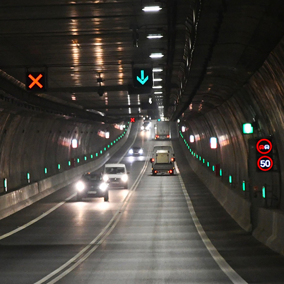 Zamknięcie tunelu i ruch wahadłowy w nocy z 24 na 25 października