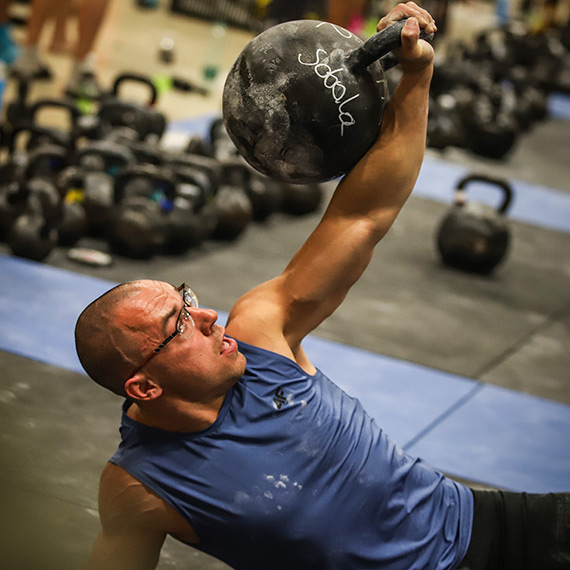 Andrzej Cisowski Mistrzem Polski Hardstyle Kettlebell! Świnoujścianin najlepszy w kategorii PRO do 85 kg podczas zawodów w Bochni