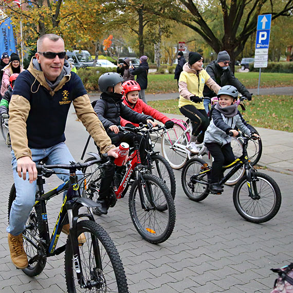Rowerem po winoujciu” - 24. przejazd Masy Krytycznej. Zobacz film!