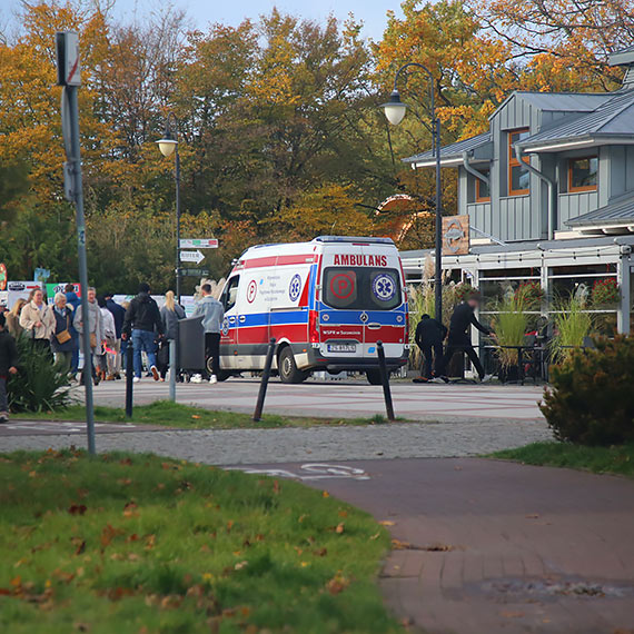 winoujcie: moda kobieta trafia do szpitala po napadzie drgawek. Dzie wczeniej podobny przypadek!