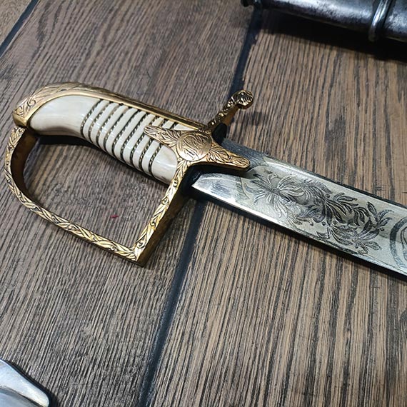 Pamitki osobiste I. J. Paderewskiego i unikatowa kolekcja szabel – obchody wita Niepodlegoci w Muzeum Rybowstwa Morskiego