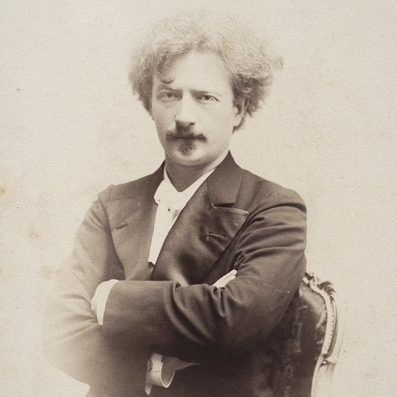 Pamiątki osobiste I. J. Paderewskiego i unikatowa kolekcja szabel – obchody święta Niepodległości w Muzeum Rybołówstwa Morskiego