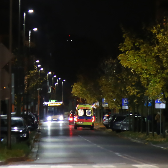 Świnoujście w bieli - pomarańczowe światła uliczne odchodzą w przeszłość