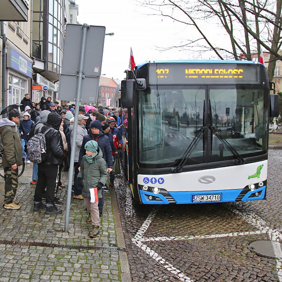 Radny za kierownic miejskiego autobusu!