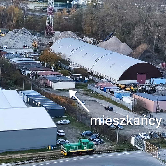 Świnoujście: sprawdzian z odpowiedzialności wojewody i ministra - mieszkańcy portowej dzielnicy czekają na decyzje państwa