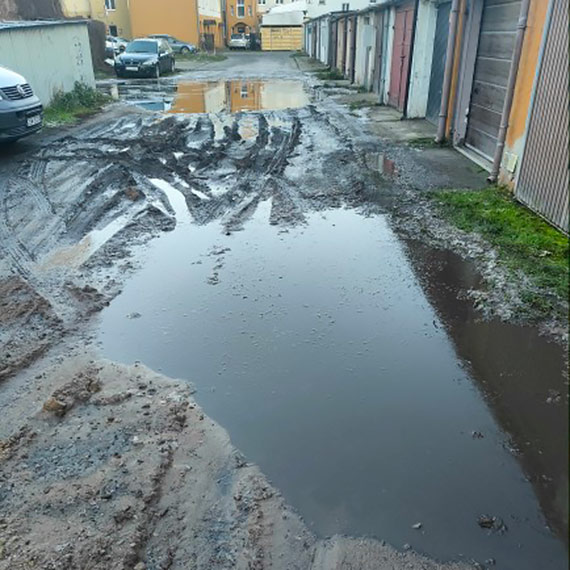 Dwadziecia lat czekania. Mieszkaniec baga o napraw drogi do garay przy ulicy Paderewskiego