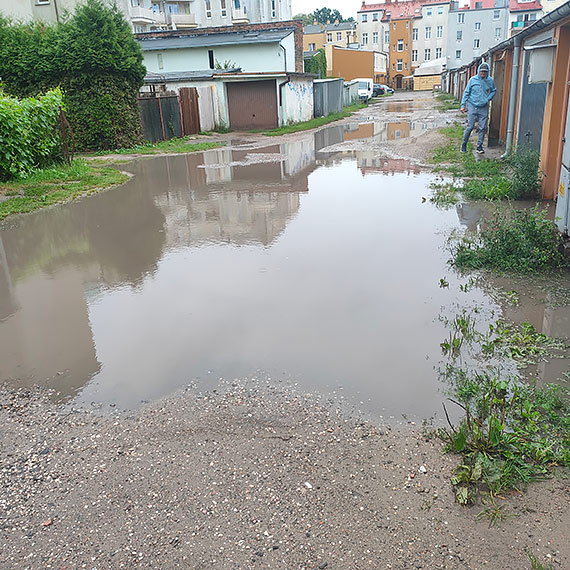 Dwadziecia lat czekania. Mieszkaniec baga o napraw drogi do garay przy ulicy Paderewskiego