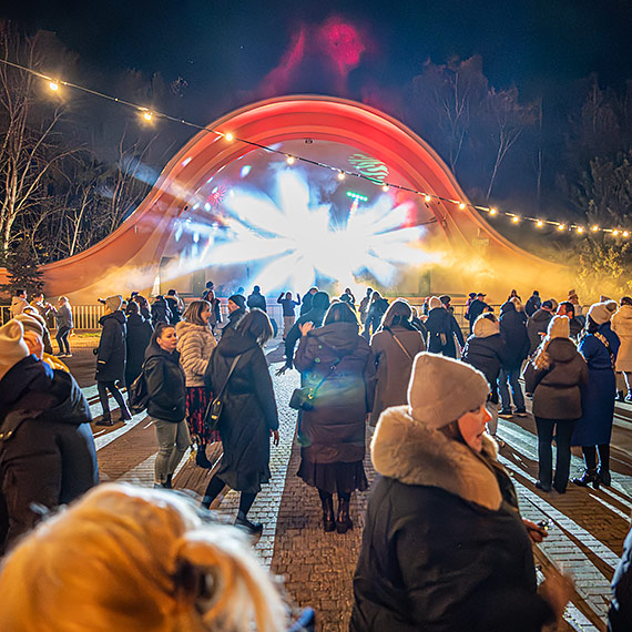 Miejska potacwka rozgrzaa Muszl Koncertow. Mrz nie przeszkodzi nikomu!