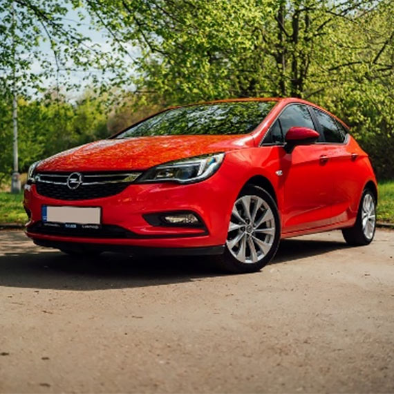 Kierowcy wybieraj benzyn Sprzeda samochodw z silnikami benzynowymi na wtrnym rynku wzrosa o 25% 