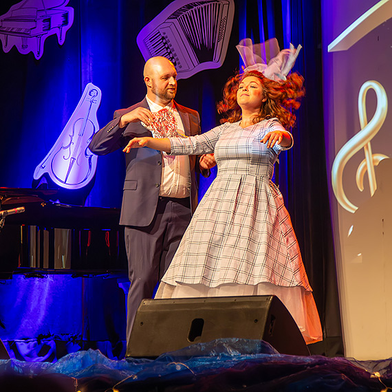 �winouj�cie �wi�tuje 40-lecie szko�y muzycznej. Wielka gala w MDK. Zobacz film!