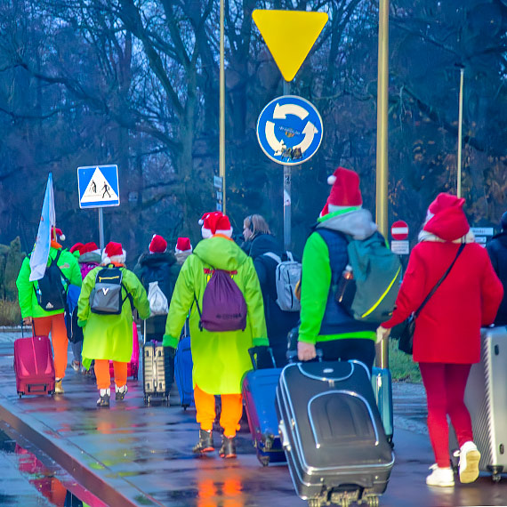 W sobot� Miko�aje wejd� do Ba�tyku. �winouj�cie gotowe na wielkie morsowanie