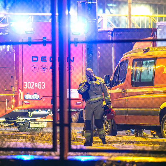 Podejrzenie wycieku amoniaku przy ulicy Dworcowej. Straż pożarna: zagrożenia nie stwierdzono