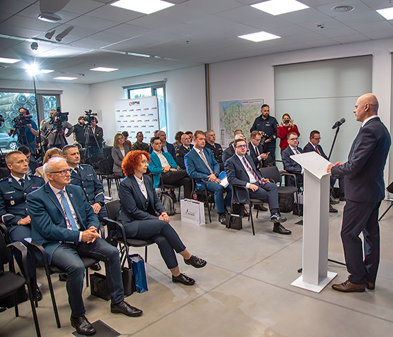 Strategiczna inwestycja, realna niezale�no�� - 10 lat Terminala LNG w �winouj�ciu. Zobacz film!