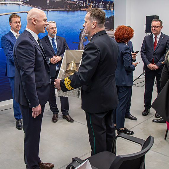 Strategiczna inwestycja, realna niezale�no�� - 10 lat Terminala LNG w �winouj�ciu. Zobacz film!