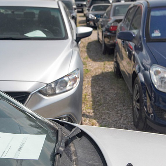 Pijani kierowcy. Przychody z przepadku i ze sprzedaży aut w trzy kwartały br. przekroczyły w sumie 57 mln zł