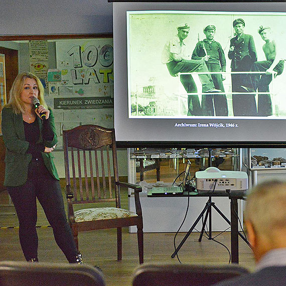 Świnoujście i świnoujścianie w fotografii własnej. Spotkanie pełne wspomnień i pytań w Muzeum Rybołówstwa Morskiego