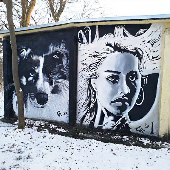 Mural w Parku Zdrojowym przyci�ga uwag� spacerowicz�w