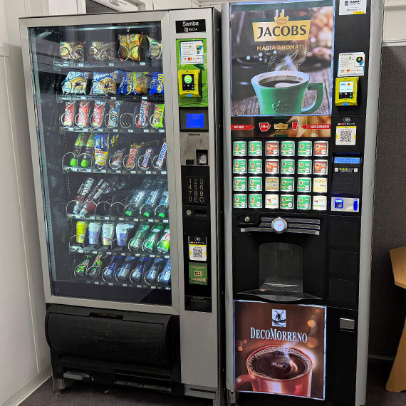 W Świnoujściu lodowiska brak. Mieszkańcy mogą skorzystać z oferty Dziwnowa [3]