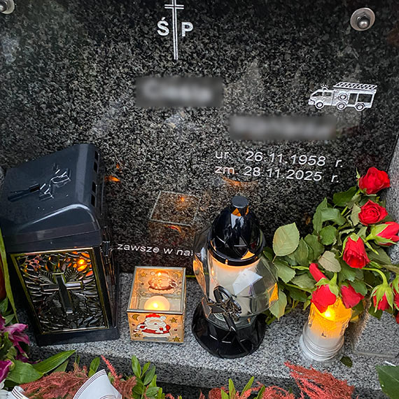 Ostatnia s�u�ba bez syren. Rodzina i stra�acy zbulwersowani po pogrzebie wieloletniego stra�aka PSP