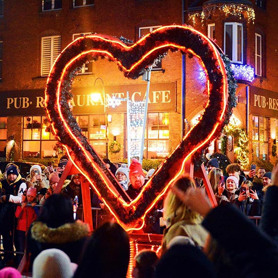 Serce WO�P zabije i zab�y�nie na Placu Wolno�ci. Wtorek, godz. 17:00