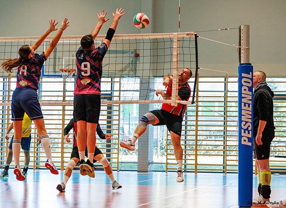 IX Turniej Pi�ki Siatkowej o Puchar WO�P