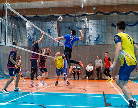 IX Turniej Pi�ki Siatkowej o Puchar WO�P