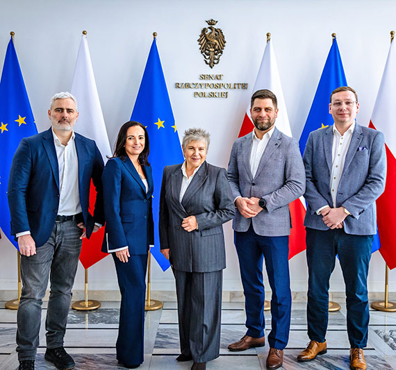 Dyskusja o likwidacji barier dla firm na potrzeby offshore w Polsce. Pomorze Zachodnie sercem nowej energetyki? Ważne deklaracje w Senacie o offshore i potencjale regionu