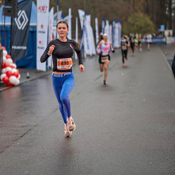 Piąte miejsce Joanny Włodarczak w Halowych Mistrzostwach Polski Juniorów