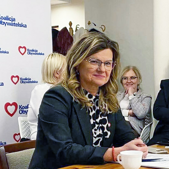 Elżbieta Jabłońska z wyraźnym poparciem członków KO w Świnoujściu