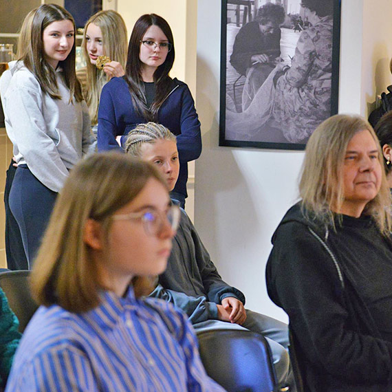 PPDiUR „Odra”-archiwalne fotografie, proza życia rybaków i… natchniona poezja. Galeria „Art” podjęła próbę zmieszania żywiołów, nazbyt chyba odważnie!