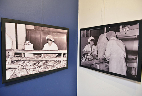 PPDiUR „Odra”-archiwalne fotografie, proza życia rybaków i… natchniona poezja. Galeria „Art” podjęła próbę zmieszania żywiołów, nazbyt chyba odważnie!