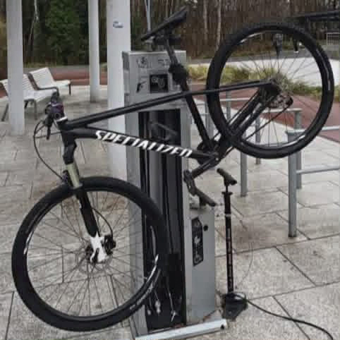 Kradzieże rowerów w Świnoujściu. Znikają ze stojaków, spod bloków i z monitorowanych miejsc