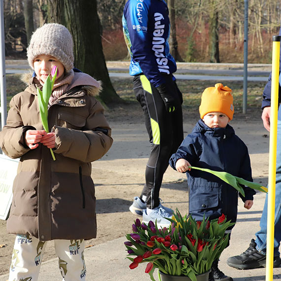 Dzień Kobiet na 438. parkrunie [1]