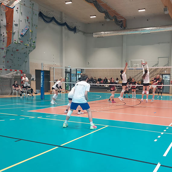 Turniej Pi�ki Siatkowej Dziewcz�t 