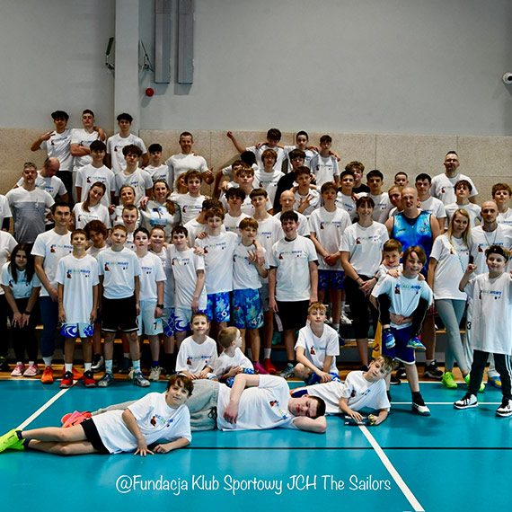 Miniony weekend w �winouj�ciu up�yn�� pod znakiem sportu, emocji i wa�nych rozm�w