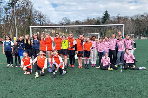 Mistrzostwa Miasta Świnoujście w piłce nożnej dziewcząt i chlopców w ramach Igrzysk Dzieci