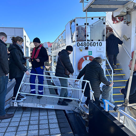 Pla�a odci�ta, wraca dost�p od strony wody. Rejsy do Fortu Gerharda i latarni ruszaj� od 1 kwietnia