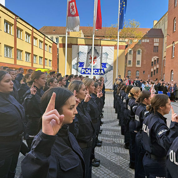  101 policjantów zasiliło szeregi naszego garnizonu zachodniopomorskiego [1]