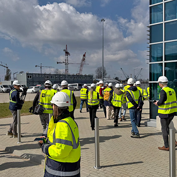 Wizyta studyjna dziennikarzy na Terminalu Instalacyjnym i konferencja prasowa podsumowuj�ca projekt. Zobacz film!