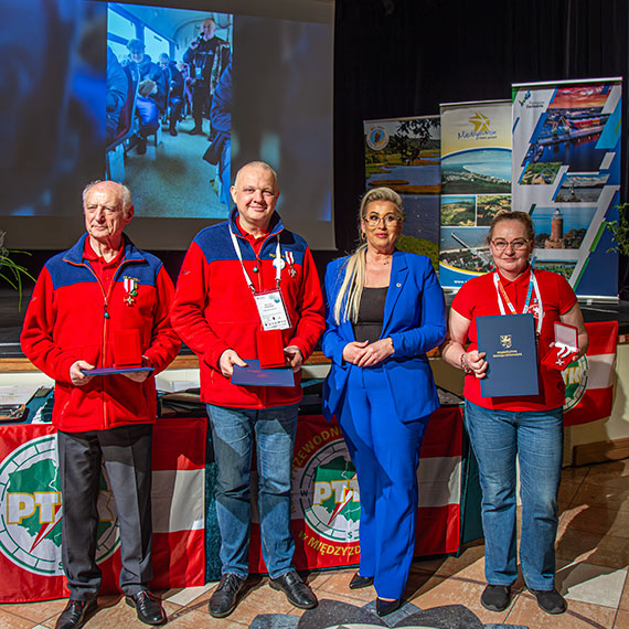 50-lecie PTTK w Mi�dzyzdrojach. By�y odznaczenia, �lubowanie i podsumowanie dorobku. Zobacz film!